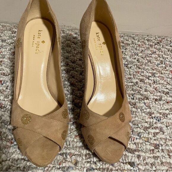 Kate Spade Tan Polka Dot Glitter Peep Toe Pump Heels Size 7 - Picture 3 of 7